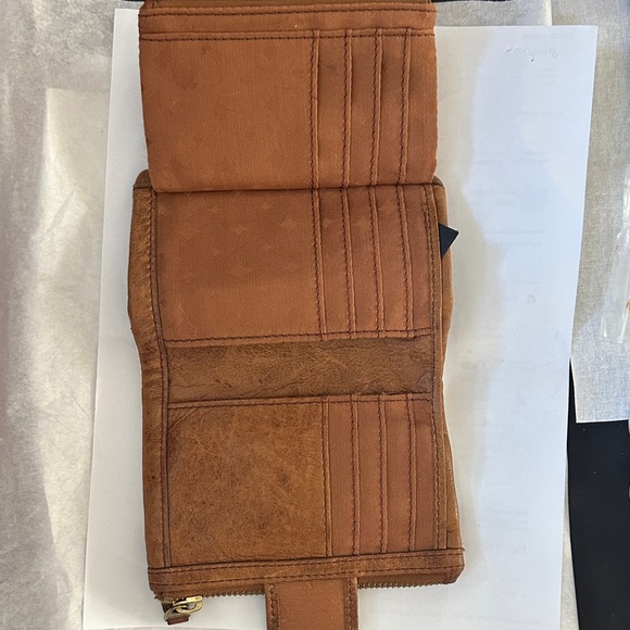 Fossil Vintage Brown and Cream Striped Tri-Fold Leather Wallet - Picture 7 of 14